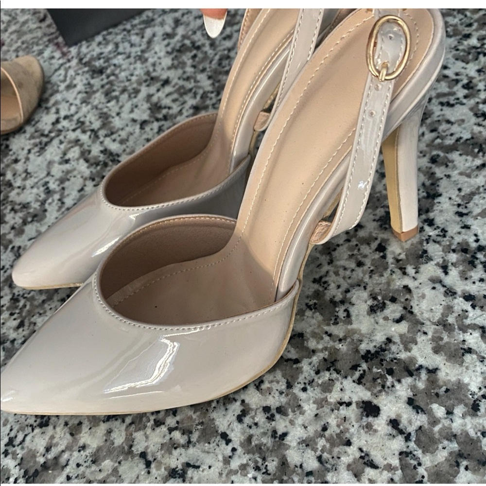 Point toe heels